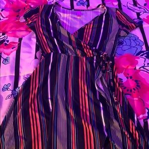 MULTICOLORED SLIT-SIDE DRESS